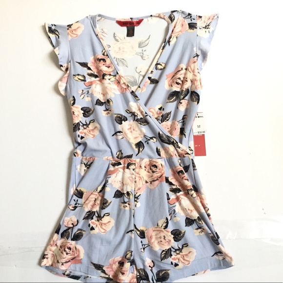Hot Kiss Pants - NWT HOT KISS BABY BLUE W FLOWER DESIGNS JRS SIZE M